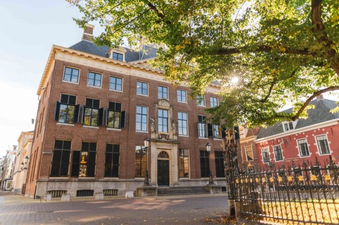 Het stadhuis in Leeuwarden